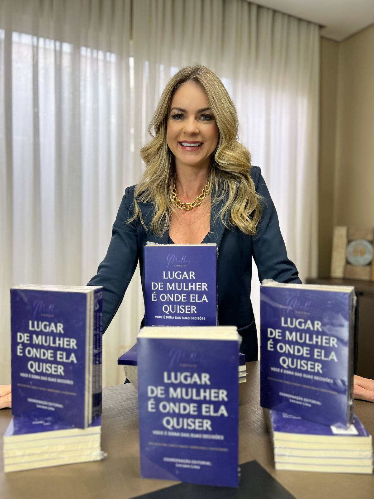 Foi lançado em Sinop-MT o livro ‘Lugar de Mulher é Onde Ela Quiser: Você é dona das suas decisões’ 